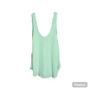 LUSH PASTEL GREEN TOP